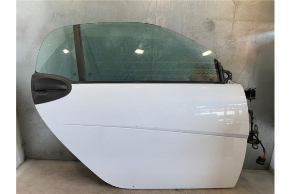 Recambio de puerta delantero derecha para smart fortwo coupe 0.8 fortwo coupe cdi (33kw) (451.300) referencia OEM IAM   