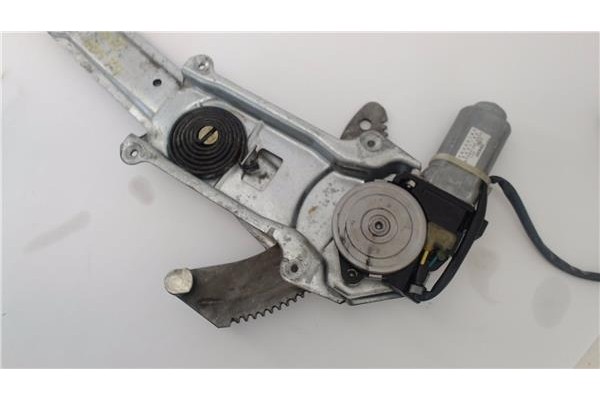 Recambio de mecanismo elevalunas delantero izquierdo para jeep grand cherokee (zj/z) 2.5 td ltd. (z) referencia OEM IAM 56005165
