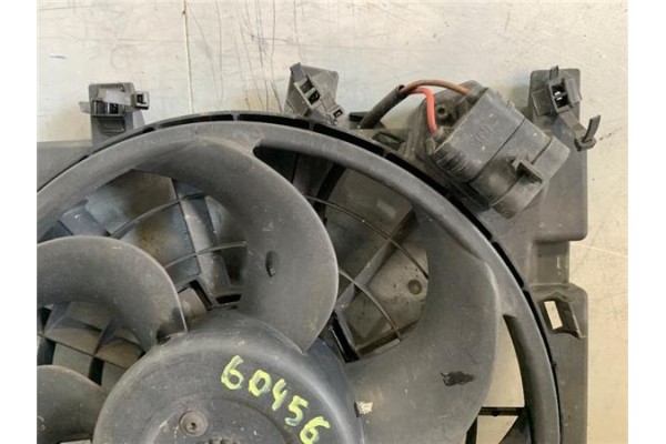 Recambio de electroventilador para opel zafira 1.9 cdti referencia OEM IAM 0130303960  