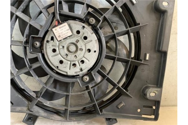Recambio de electroventilador para opel zafira 1.9 cdti referencia OEM IAM 0130303960  