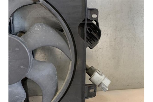 Recambio de electroventilador para citroen c3 1.4 hdi referencia OEM IAM 9652396280  