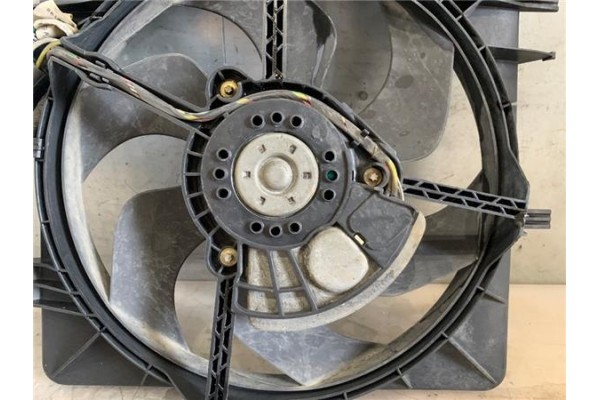 Recambio de electroventilador para citroen c3 1.4 hdi referencia OEM IAM 9652396280  