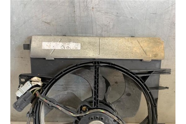 Recambio de electroventilador para citroen c3 1.4 hdi referencia OEM IAM 9652396280  