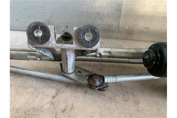 Recambio de motor limpiaparabrisas delantero para opel meriva 1.7 cdti referencia OEM IAM 93390344  