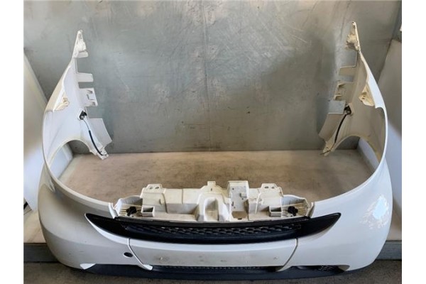 Recambio de paragolpes delantero para smart fortwo coupe 0.8 fortwo coupe cdi (33kw) (451.300) referencia OEM IAM   