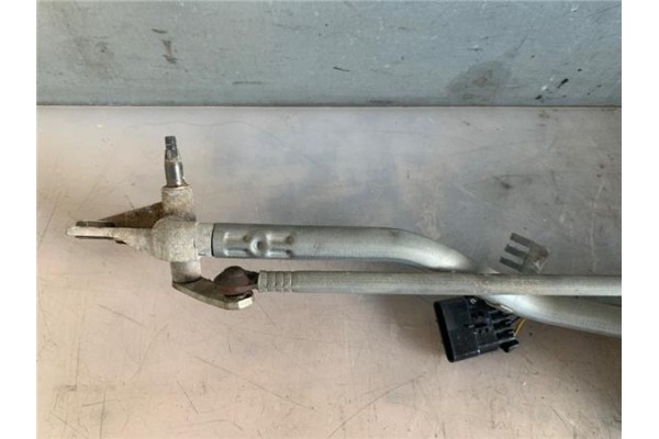 Recambio de motor limpiaparabrisas delantero para opel meriva 1.7 cdti referencia OEM IAM 93390344  