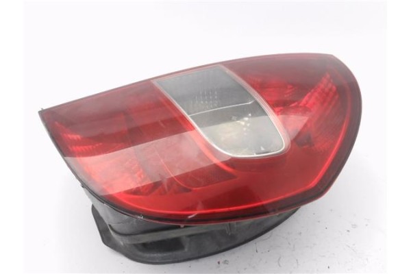 Recambio de piloto trasero derecho para citroen c5 berlina 2.0 hdi referencia OEM IAM 9632646680  