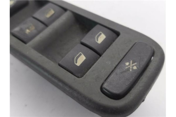Recambio de mando elevalunas delantero izquierdo para citroen c5 berlina 2.0 hdi referencia OEM IAM 96326945ZJ  