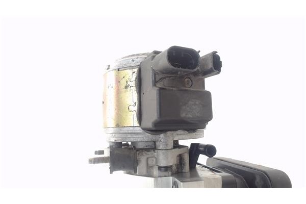 Recambio de bomba suspension para citroen c5 berlina 2.0 hdi referencia OEM IAM 9636713880  