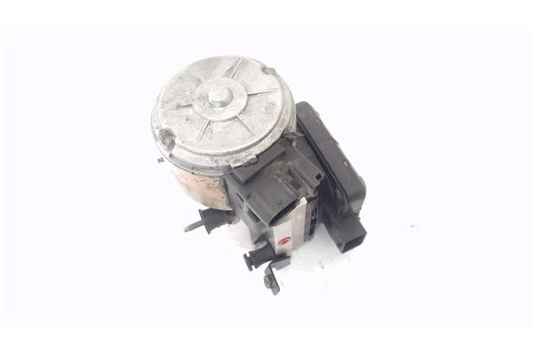 Recambio de bomba suspension para citroen c5 berlina 2.0 hdi referencia OEM IAM 9636713880  