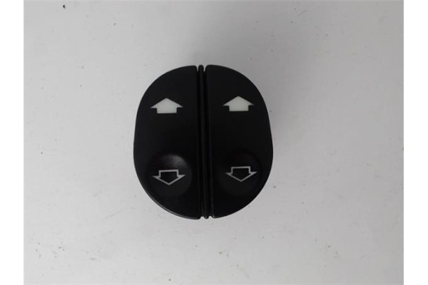 Recambio de mando elevalunas para ford tourneo connect (tc7) 1.8 tdci referencia OEM IAM 49236  