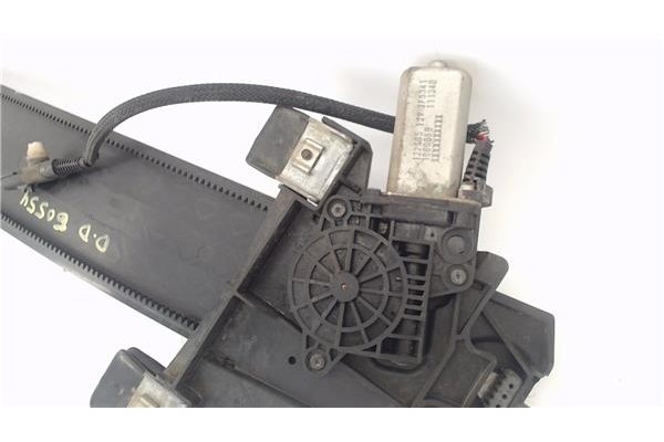 Recambio de mecanismo elevalunas delantero derecho para chrysler pt cruiser 1.6 route 66 referencia OEM IAM 05067590AC  