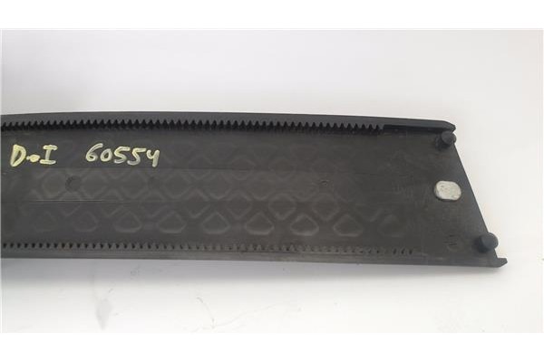 Recambio de mecanismo elevalunas delantero izquierdo para chrysler pt cruiser 1.6 route 66 referencia OEM IAM 05067591AC  