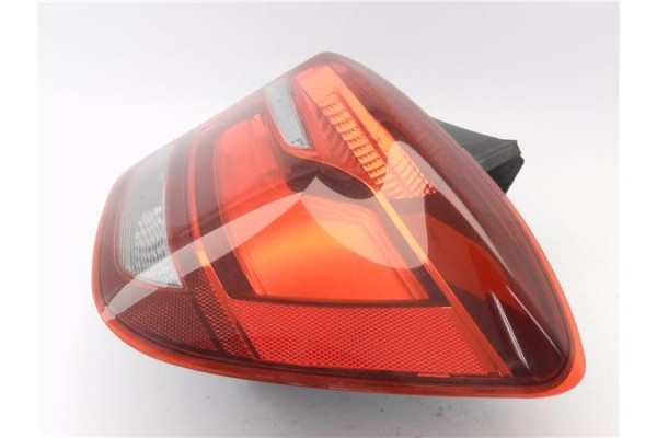 Recambio de piloto trasero derecho para bmw serie 1 berlina 5p (f20) 2.0 116d referencia OEM IAM 63217270096 A055364 