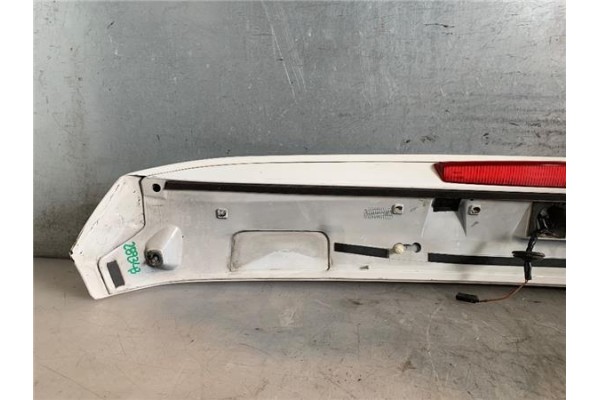 Recambio de aleron trasero para seat ibiza (6k1) 1.9 sdi referencia OEM IAM 6K6827933E  