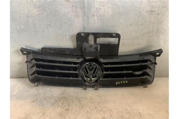 Recambio de rejilla paragolpes delantero para volkswagen polo iv (9n1) 1.4 16v referencia OEM IAM 6Q0853651C  