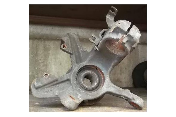 Recambio de mangueta delantero derecha para volkswagen polo iv (9n1) 1.2 referencia OEM IAM   