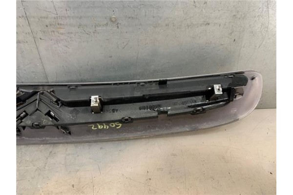 Recambio de rejilla capo para citroen xsara picasso 1.6 referencia OEM IAM 9632099177  