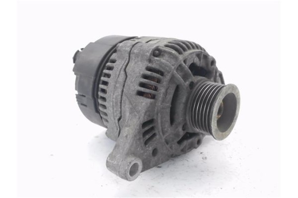 Recambio de alternador para nissan micra (k11) 1.0 comfort referencia OEM IAM 231005f600 123110007 