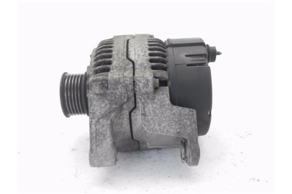 Recambio de alternador para nissan micra (k11) 1.0 comfort referencia OEM IAM 231005f600 123110007 