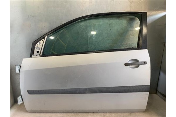 Recambio de puerta delantero izquierda para ford fiesta vi 1.4 tdci referencia OEM IAM   