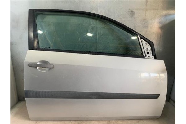 Recambio de puerta delantero derecha para ford fiesta vi 1.4 tdci referencia OEM IAM   
