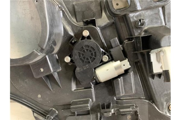 Recambio de elevalunas electrico delantero izquierdo para mazda 5 2.0 referencia OEM IAM C2355997X CC64676N1 