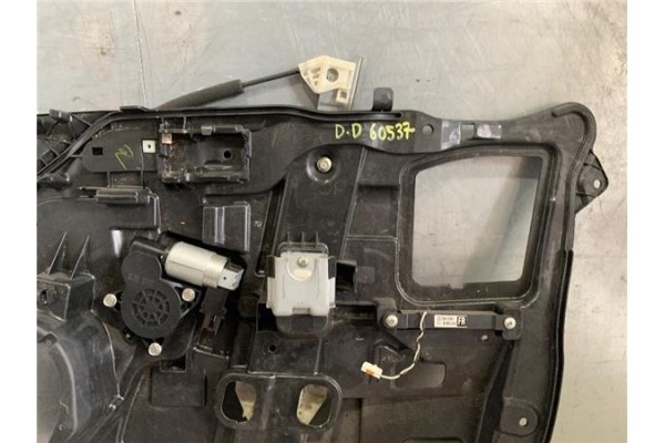 Recambio de elevalunas electrico delantero derecho para mazda 5 2.0 referencia OEM IAM C235897X  