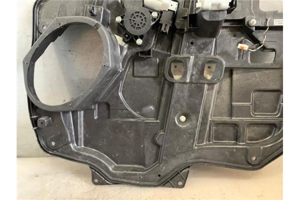 Recambio de elevalunas electrico delantero derecho para mazda 5 2.0 referencia OEM IAM C235897X  