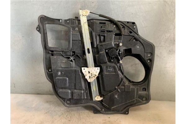 Recambio de elevalunas electrico delantero derecho para mazda 5 2.0 referencia OEM IAM C235897X  