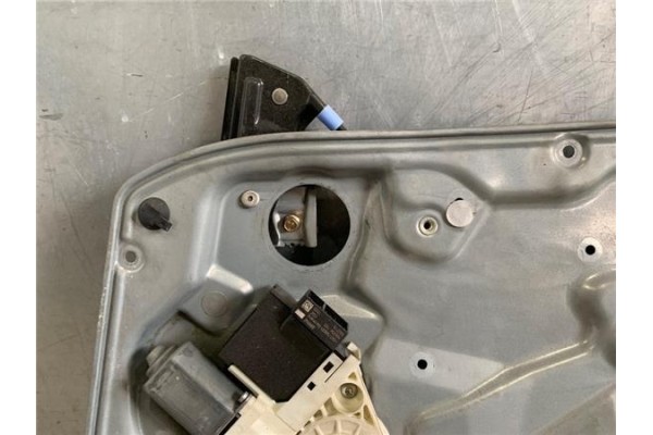 Recambio de elevalunas electrico delantero derecho para seat ibiza (6l1) 1.9 tdi referencia OEM IAM 6L3837756S  