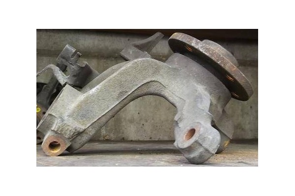 Recambio de mangueta delantero derecha para volkswagen polo iv (9n1) 1.2 referencia OEM IAM   
