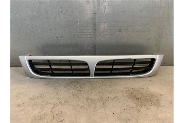 Recambio de rejilla paragolpes delantero para toyota carina (t19) 2.0 i (st191) referencia OEM IAM 5310105020  