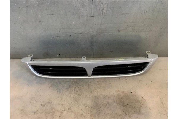 Recambio de rejilla paragolpes delantero para toyota carina (t19) 2.0 i (st191) referencia OEM IAM 5310105020  