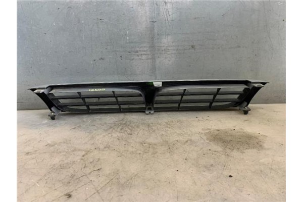 Recambio de rejilla paragolpes delantero para toyota carina (t19) 2.0 i (st191) referencia OEM IAM 5310105020  