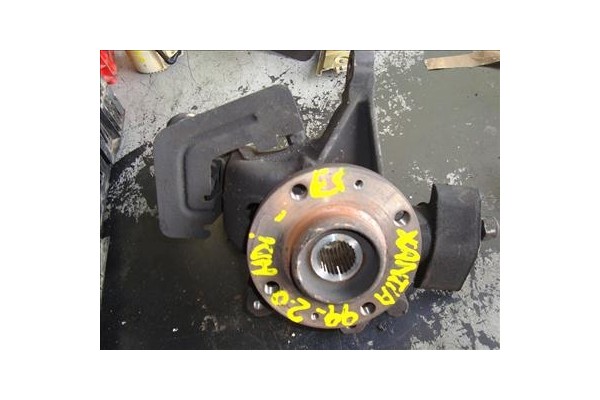 Recambio de mangueta delantero izquierda para citroen xantia berlina (1998) 2.0 hdi 109 referencia OEM IAM   