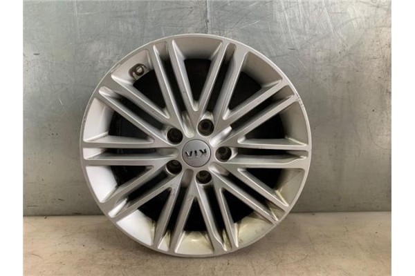 Recambio de llanta para kia carens (rp) 1.6 basic referencia OEM IAM   