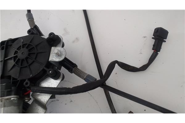 Recambio de mecanismo elevalunas delantero derecho para seat cordoba vario (6k5) 1.9 gt referencia OEM IAM 2133342  