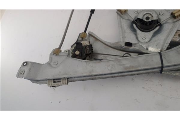 Recambio de mecanismo elevalunas delantero izquierdo para renault clio iii 1.5 dci (br17, cr17) referencia OEM IAM 503620080119 