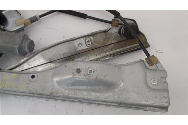 Recambio de mecanismo elevalunas delantero derecho para renault clio iii 1.5 dci (br17, cr17) referencia OEM IAM 400861D  