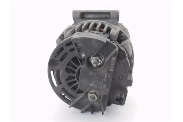 Recambio de alternador para renault clio ii (xbo) 1.4 75cv referencia OEM IAM 7700434899 124325031 