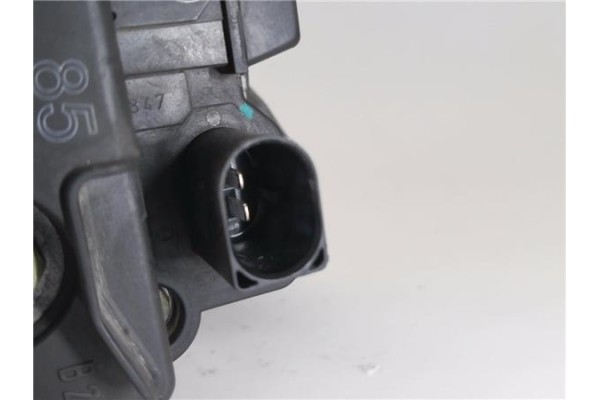 Recambio de alternador para rover rover 25 (rf) 1.4 16v referencia OEM IAM YLE102430 124225011 