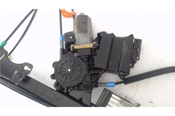 Recambio de mecanismo elevalunas delantero derecho para renault clio iii 1.5 dci (c/br1g) referencia OEM IAM 1H0959802  