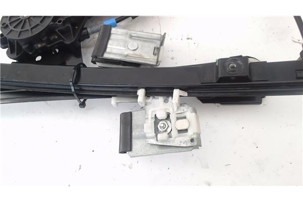 Recambio de mecanismo elevalunas delantero derecho para renault clio iii 1.5 dci (c/br1g) referencia OEM IAM 1H0959802  