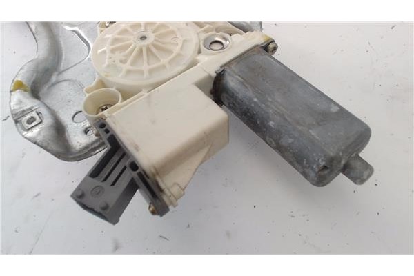 Recambio de mecanismo elevalunas delantero izquierdo para toyota avensis berlina (t25) 1.8 sol berlina (5-ptas) referencia OEM I