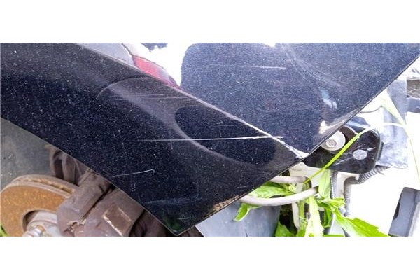 Recambio de aleta delantero derecha para peugeot 308 1.6 hdi referencia OEM IAM   