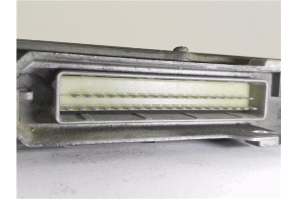 Recambio de centralita para citroen saxo 1.1 x referencia OEM IAM 9631528780 261204788 