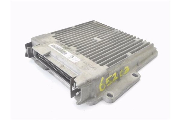 Recambio de centralita para renault twingo ii 1.2 acces referencia OEM IAM 7700103919 216248905 