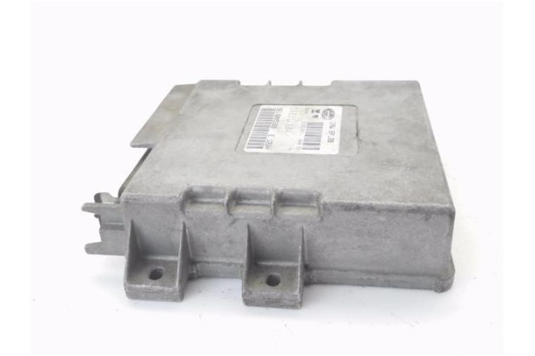 Recambio de centralita para citroen xantia berlina 2.0 i referencia OEM IAM 9618005380 IAW8P20 