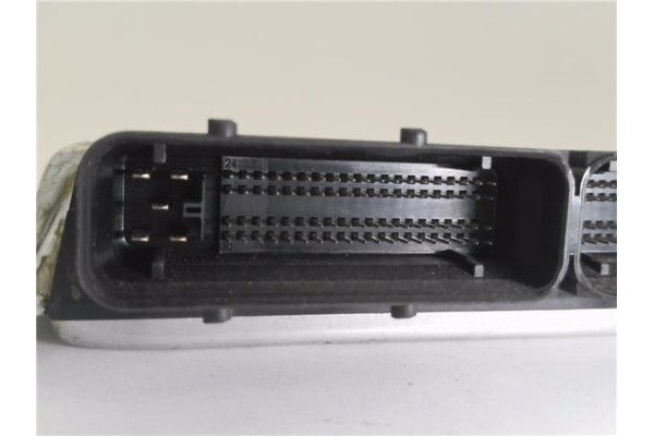Recambio de centralita para seat ibiza (6l1) 1.9 sdi referencia OEM IAM 038906012HP 281011320 